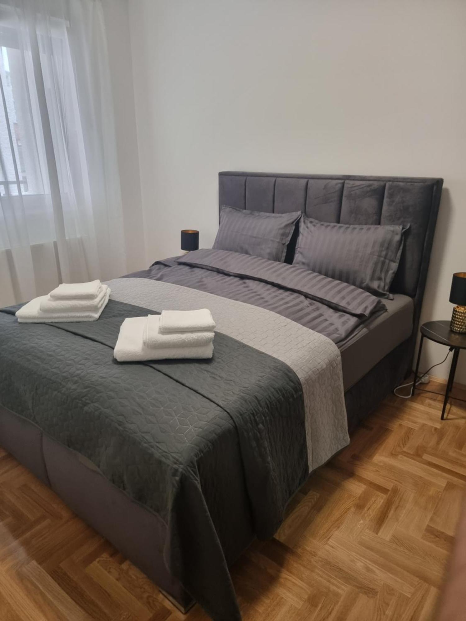 Apartment M Σμεντέρεβο Εξωτερικό φωτογραφία
